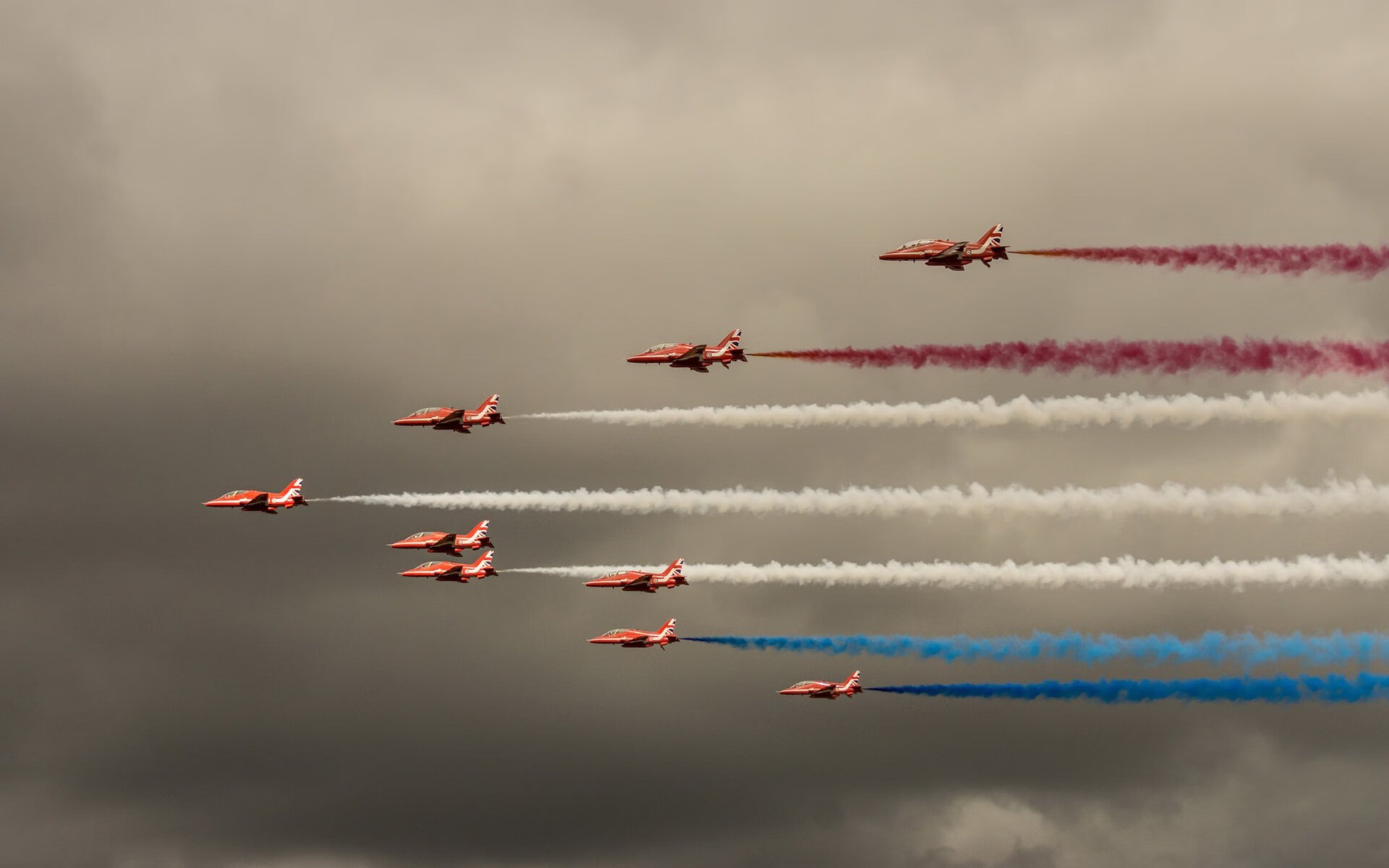 CBA赛季宣传片上线讲述球员成长故事引发粉丝情感共鸣,2020年cba宣传片