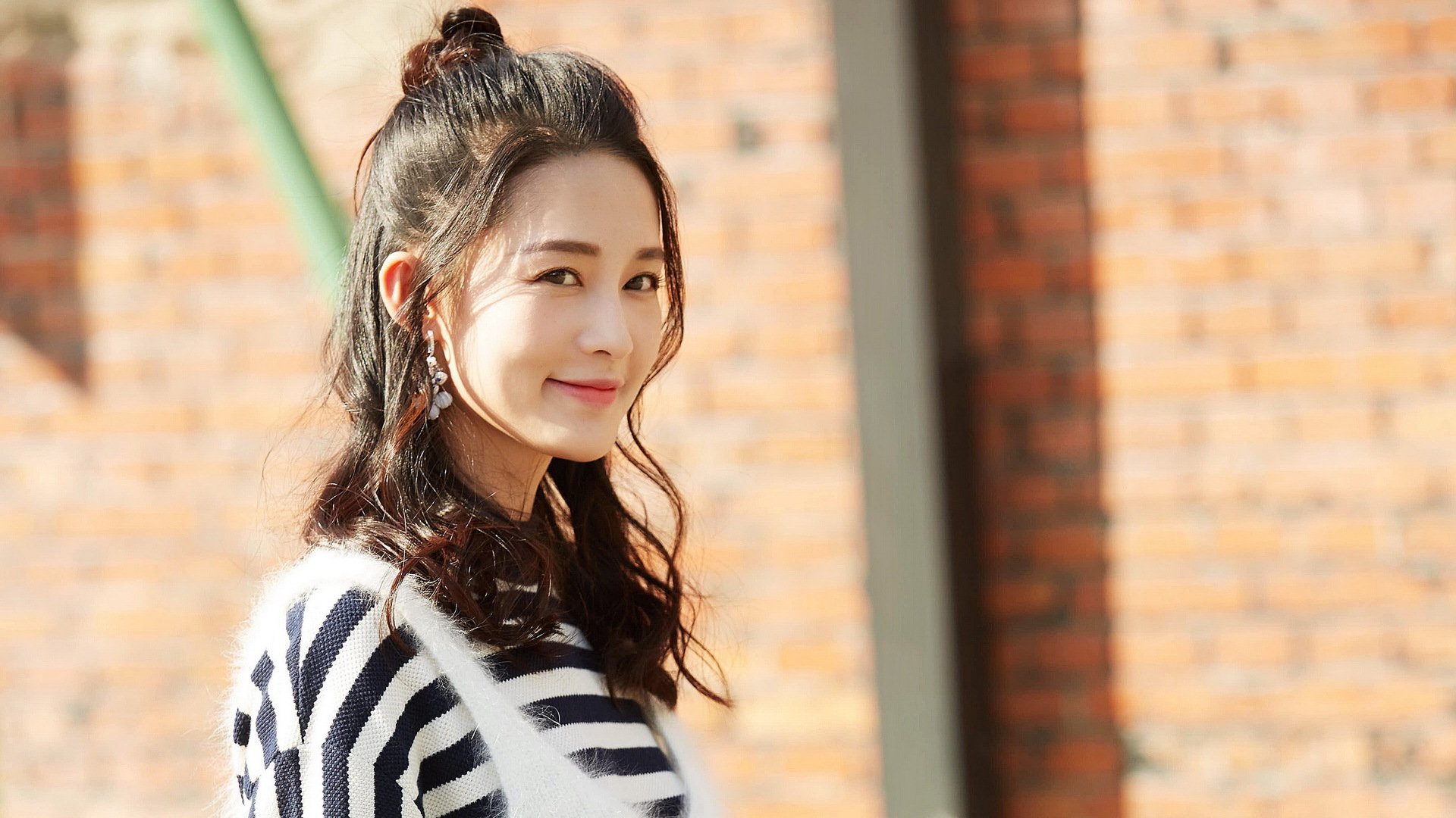 塔特的体能与战术理解,使其在场上充当领袖角色,塔特尔是什么国家乒乓器材品牌