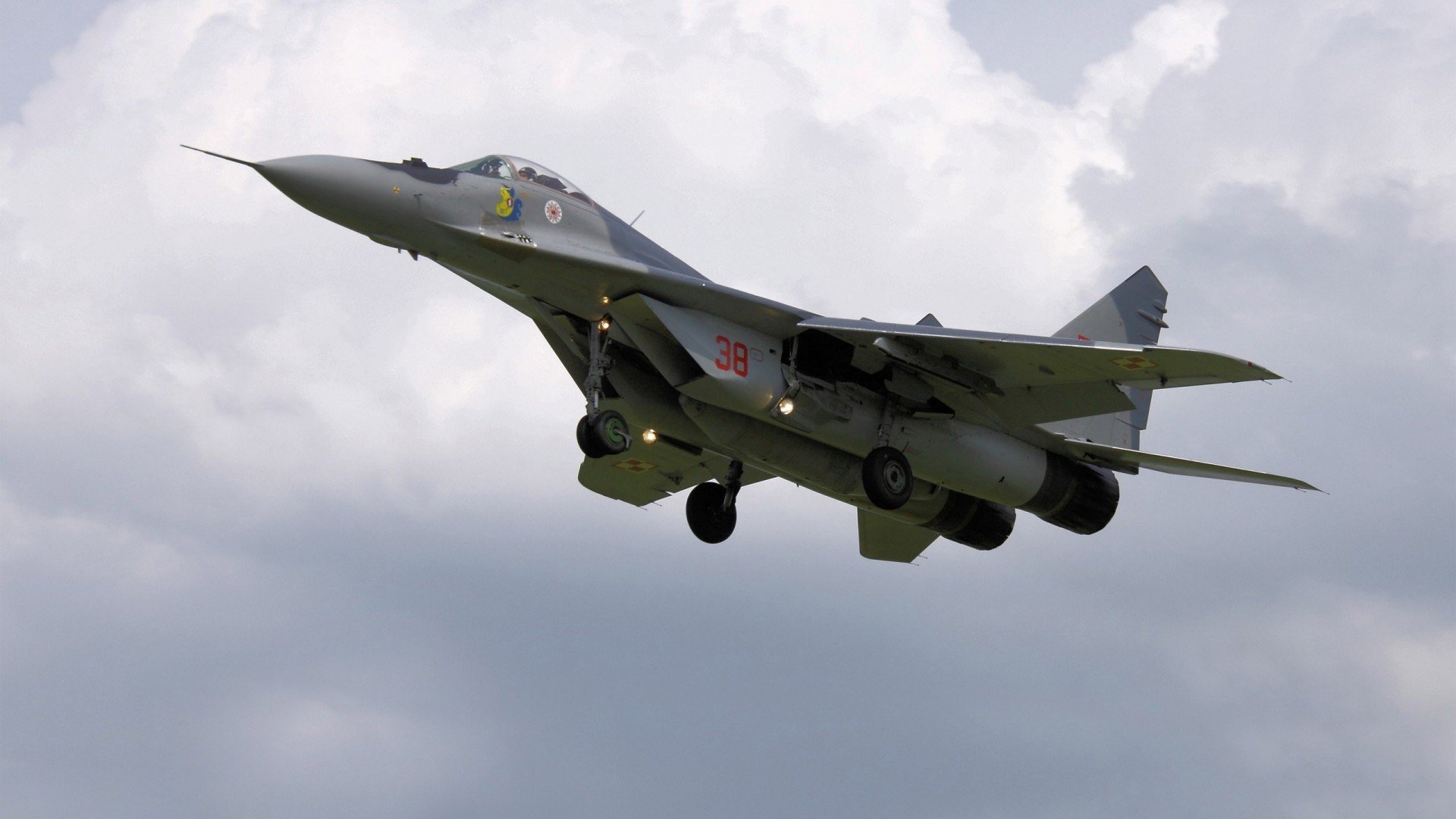 赞比亚男篮在非洲预赛中奋勇追击，迈向荣耀舞台，赞比亚男子足球国家队