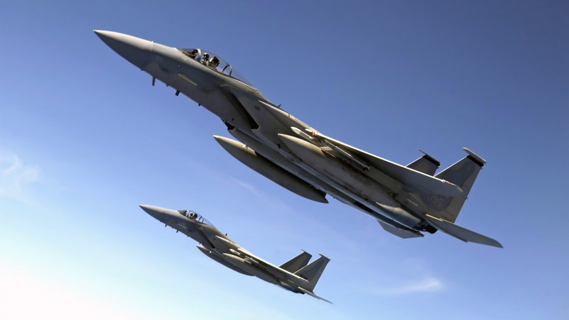 项目间协同发展显著提升整体实力，项目协调主要采用哪些方法